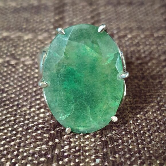 Precious Vintage Giant Natural Zambia Emerald Sterling Silver Cocktail Ring - Picture 5 of 15